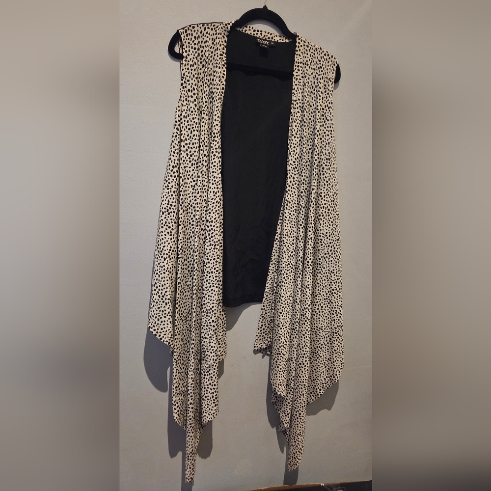 NWT DKNY Womens Silk Black and White Asymetric Scraf Vest Size M/L